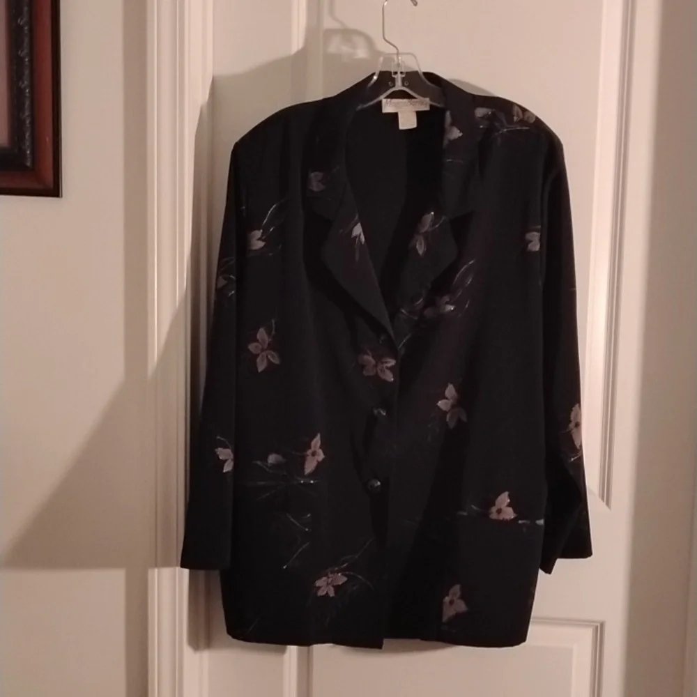 Maggie Barnes Elegant Black Jacket Like new Size 2X - Picture 1 of 7
